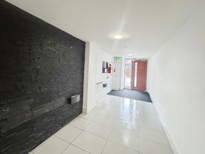 Communal entrance- click for photo gallery